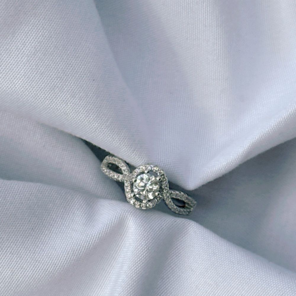 Sterling silver wedding ring - Picture 4 of 5